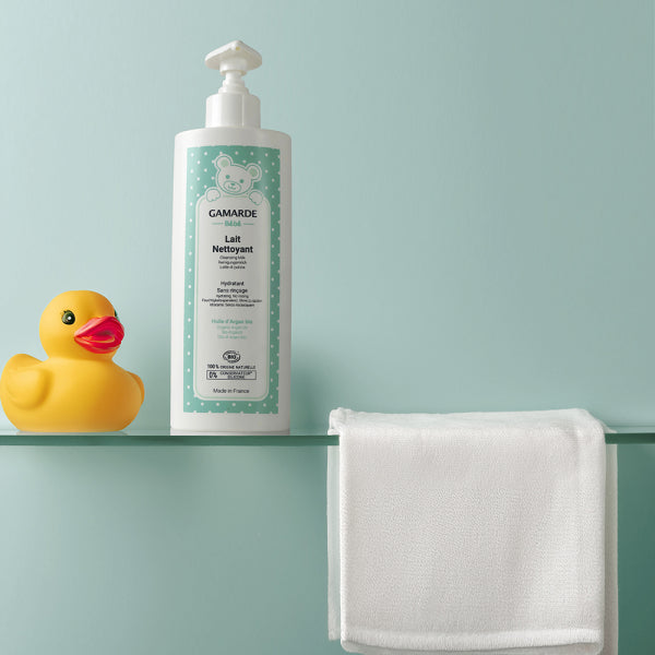 Baby Cleansing Milk – Ήπιο Ενυδατικό Γαλάκτωμα Καθαρισμού για Μωρά BIO 400ml